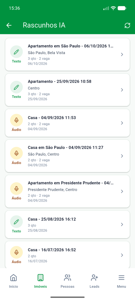 Lista de Rascunhos IA com os ícones Texto e Áudio, o título, a localização e a data de cada rascunho