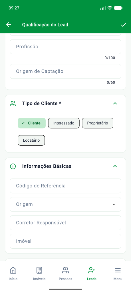 Seções Tipo de Cliente, com Cliente marcado, e Informações Básicas, com referência, origem, corretor e imóvel